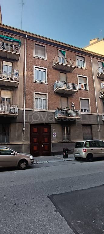 appartamento in vendita a Torino in zona Parella