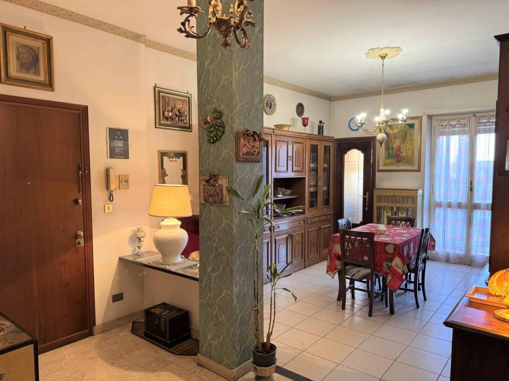 appartamento in vendita a Torino in zona Cenisia