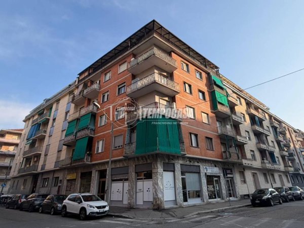 appartamento in vendita a Torino in zona Santa Rita