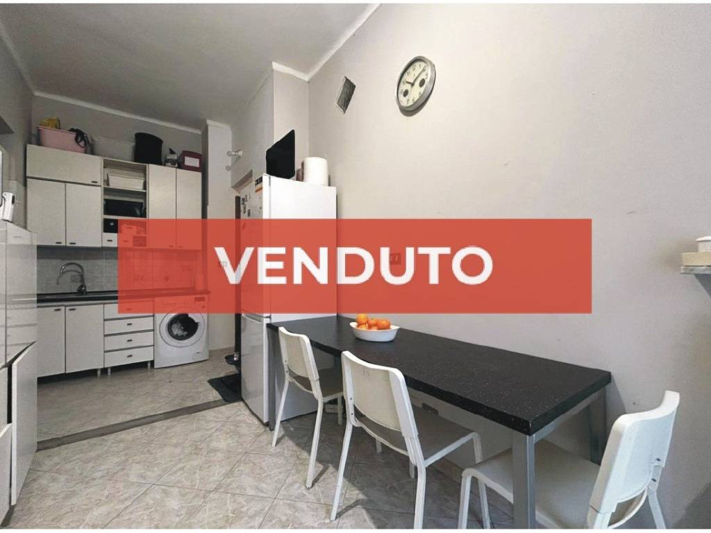 appartamento in vendita a Torino in zona Lingotto