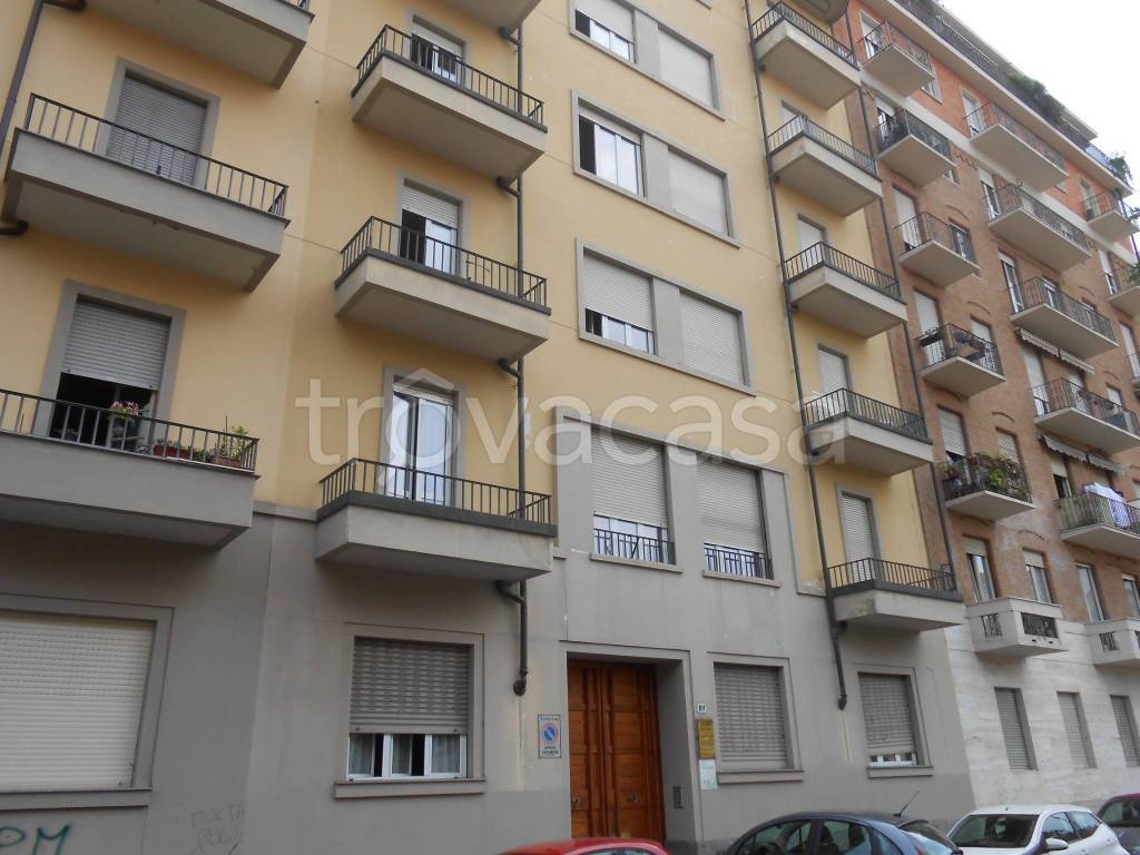 appartamento in vendita a Torino in zona Cenisia