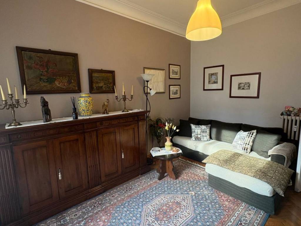 appartamento in vendita a Torino in zona Cit Turin