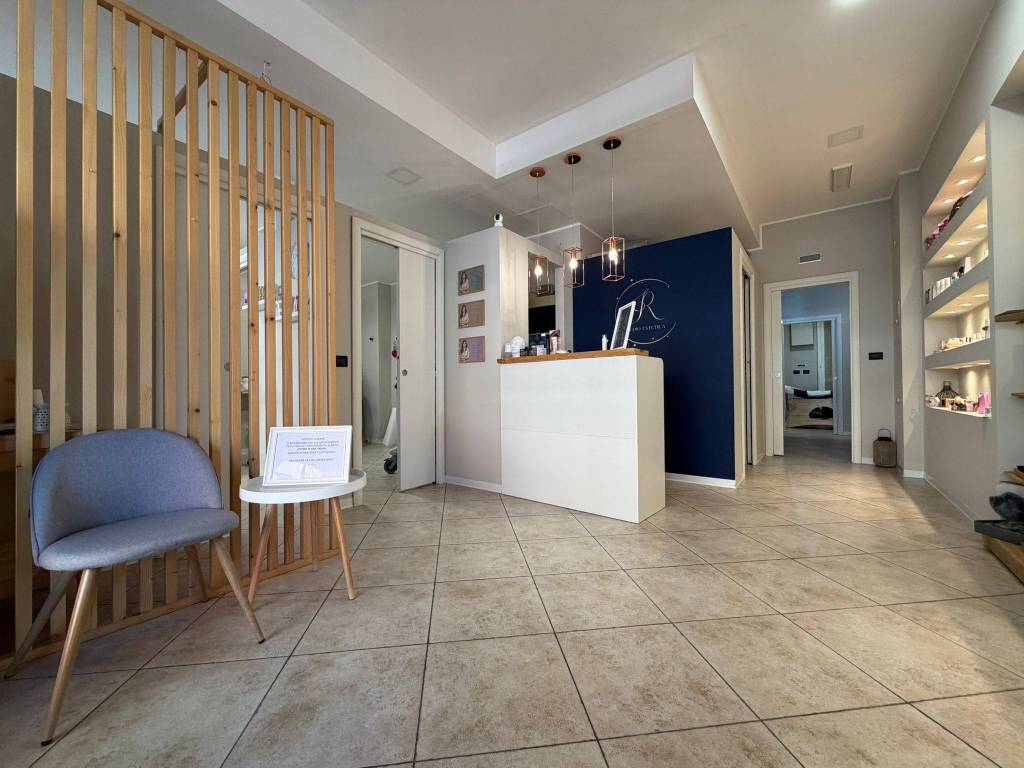 negozio in vendita a Torino in zona Millefonti