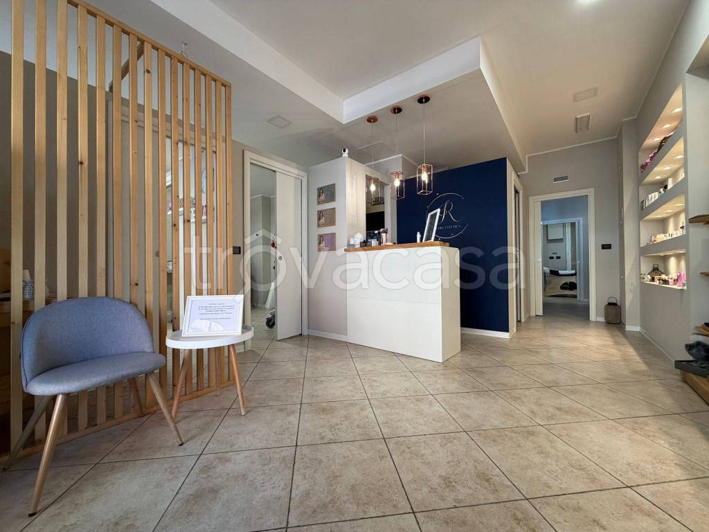 negozio in vendita a Torino in zona Millefonti