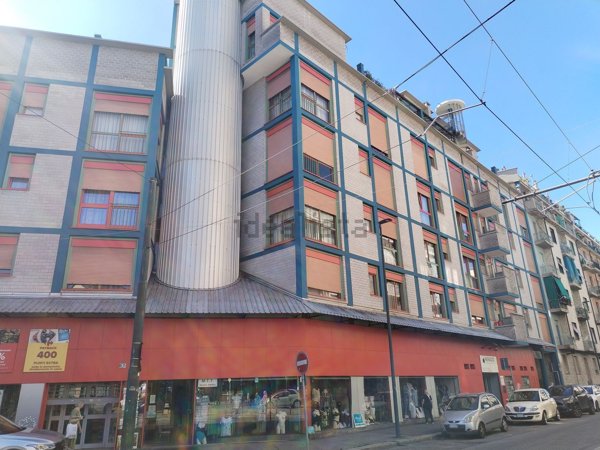 appartamento in vendita a Torino in zona Borgata Vittoria