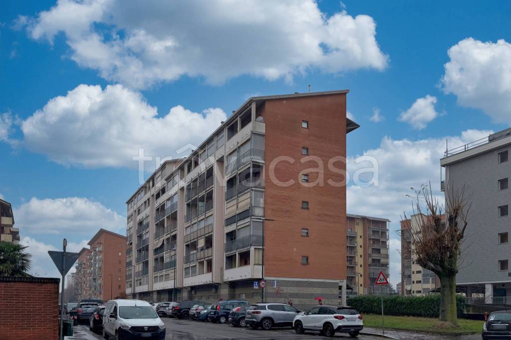 appartamento in vendita a Torino in zona Mirafiori Nord