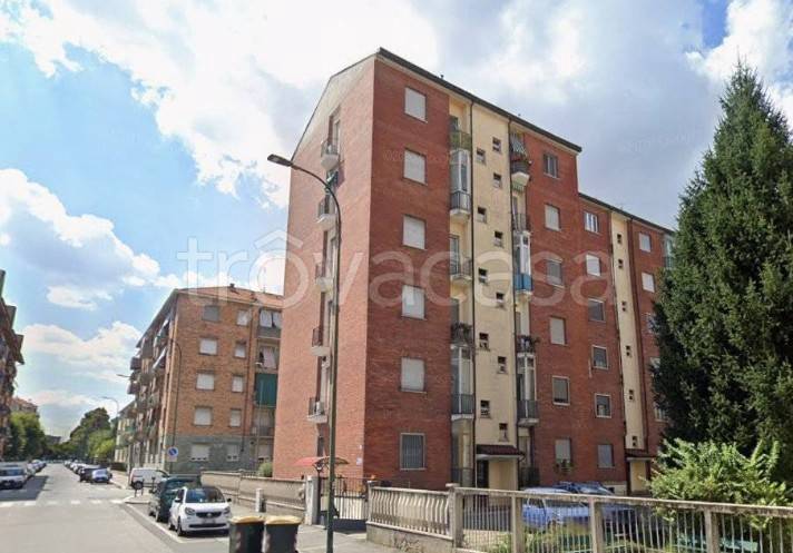 appartamento in vendita a Torino in zona Regio Parco
