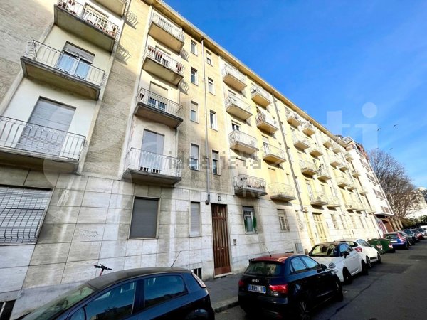 appartamento in vendita a Torino in zona Pozzo Strada
