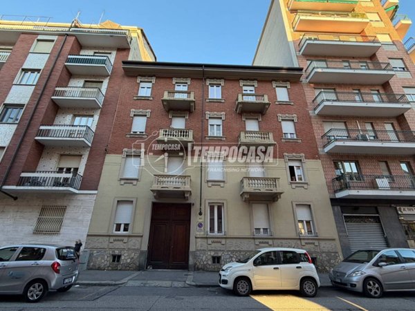 appartamento in vendita a Torino in zona Borgata Vittoria
