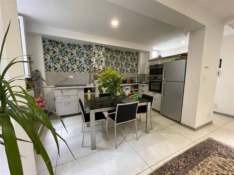 appartamento in vendita a Torino in zona Cavoretto