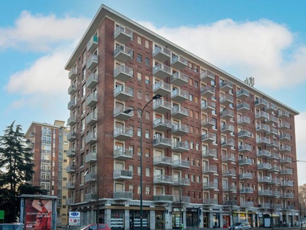 appartamento in vendita a Torino in zona Falchera