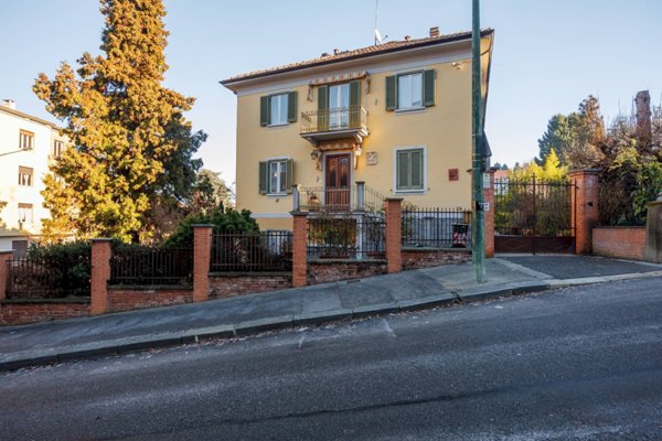 casa indipendente in vendita a Torino in zona Madonna del Pilone
