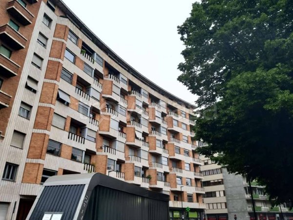 appartamento in vendita a Torino in zona Cit Turin