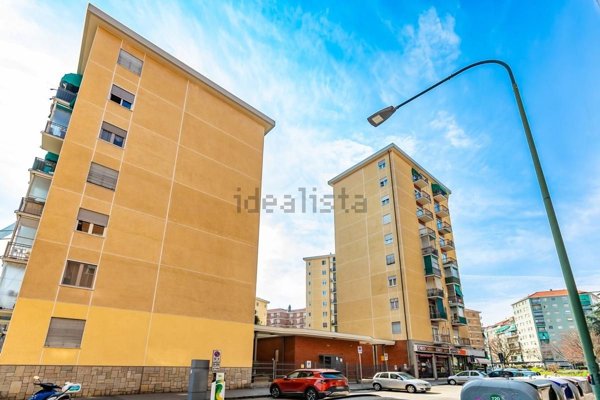 appartamento in vendita a Torino in zona Barriera di Milano