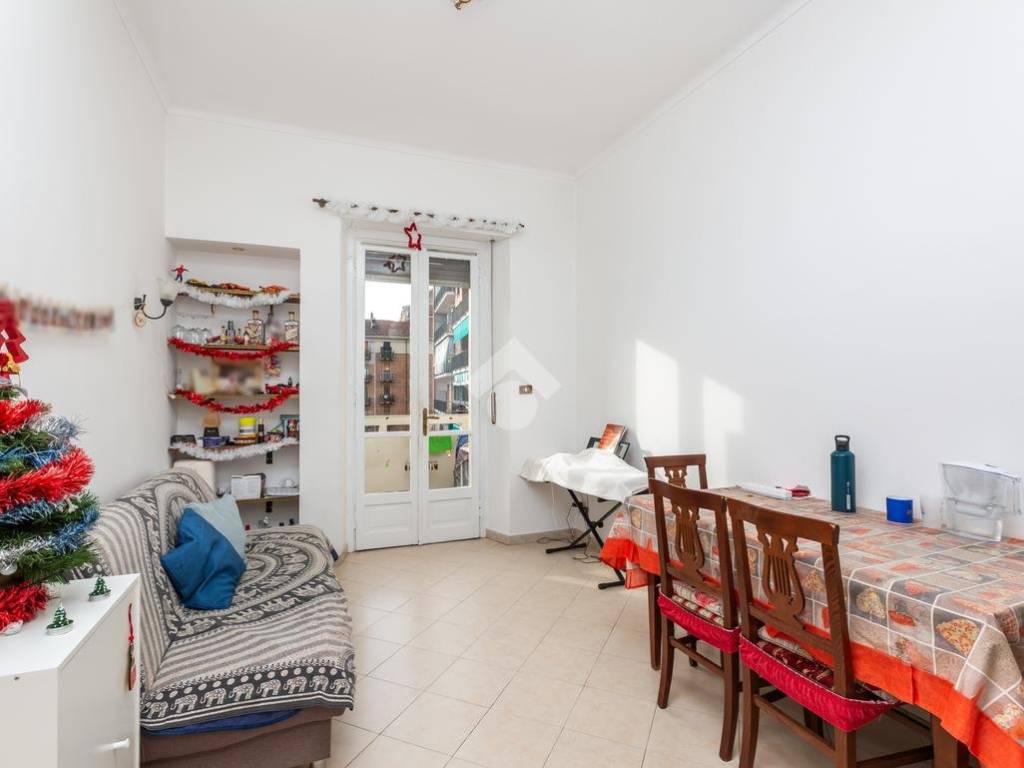 appartamento in vendita a Torino in zona Campidoglio