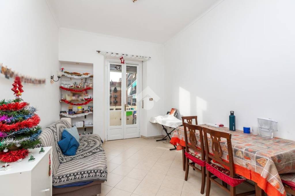 appartamento in vendita a Torino in zona Campidoglio