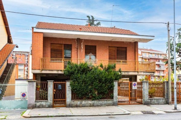 casa indipendente in vendita a Torino