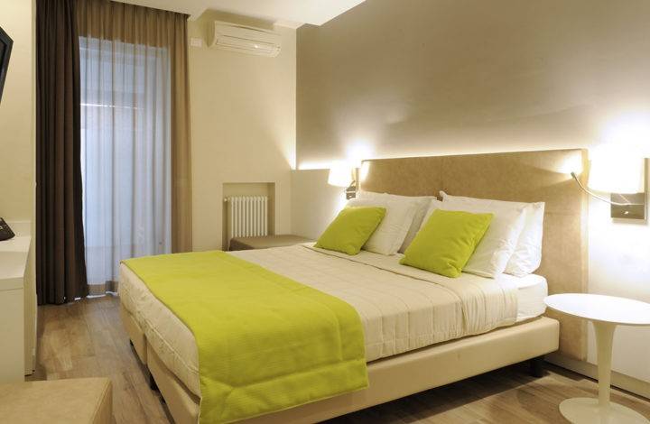 negozio in vendita a Torino in zona Lingotto