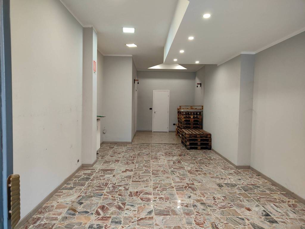 negozio in vendita a Torino in zona Filadelfia