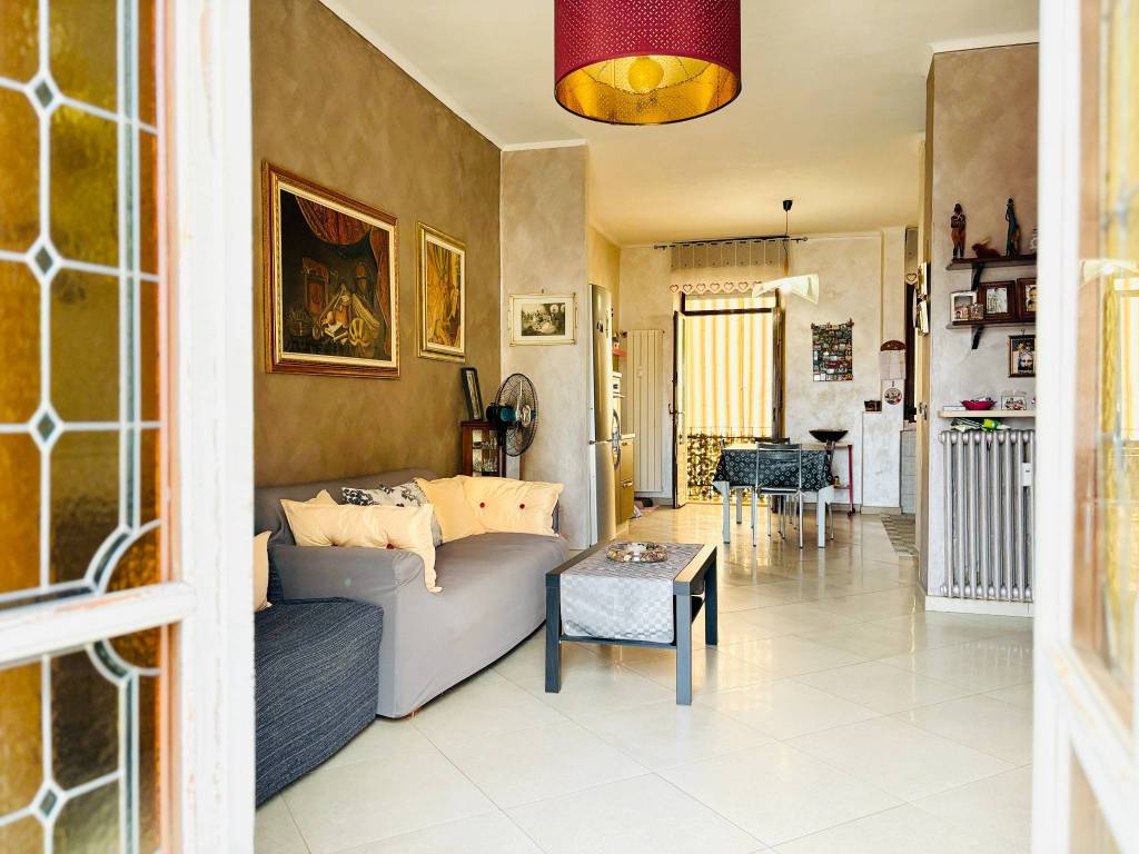 appartamento in vendita a Torino in zona Lucento