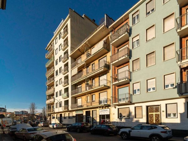 appartamento in vendita a Torino in zona Borgata Vittoria