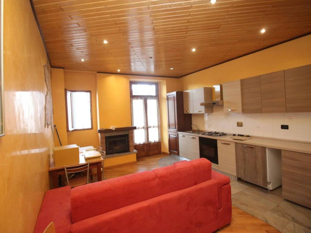 appartamento in vendita a Torino in zona Campidoglio