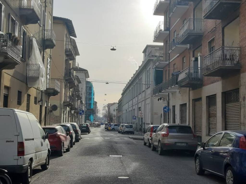 appartamento in vendita a Torino in zona Aurora