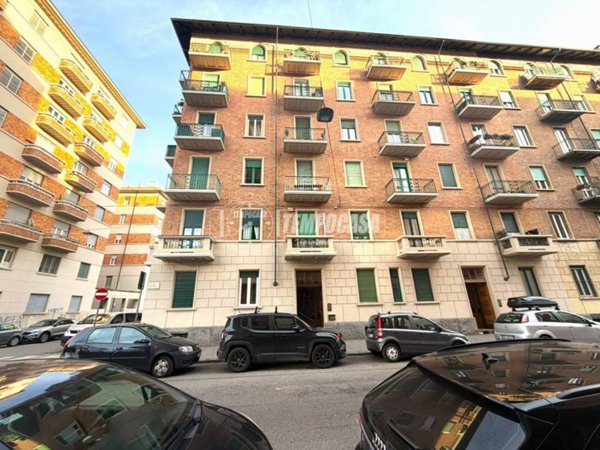 appartamento in vendita a Torino in zona Campidoglio