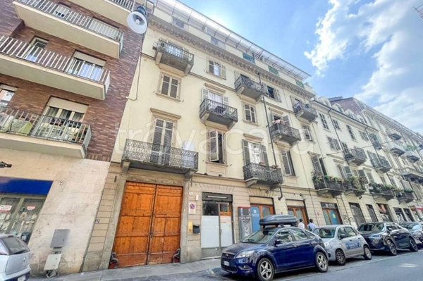 appartamento in vendita a Torino in zona San Salvario
