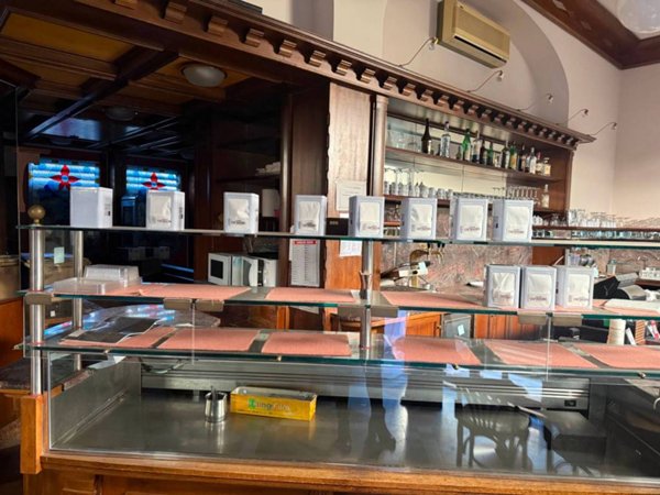 negozio in vendita a Torino in zona Cit Turin