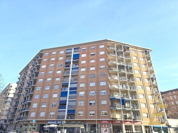 appartamento in vendita a Torino in zona Santa Rita