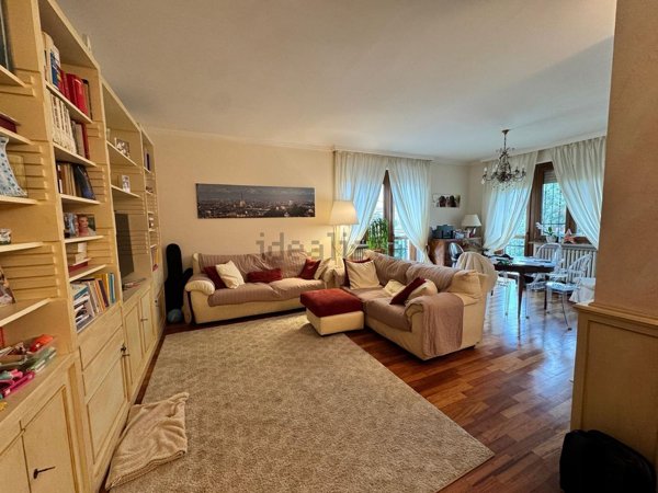 appartamento in vendita a Torino in zona Campidoglio