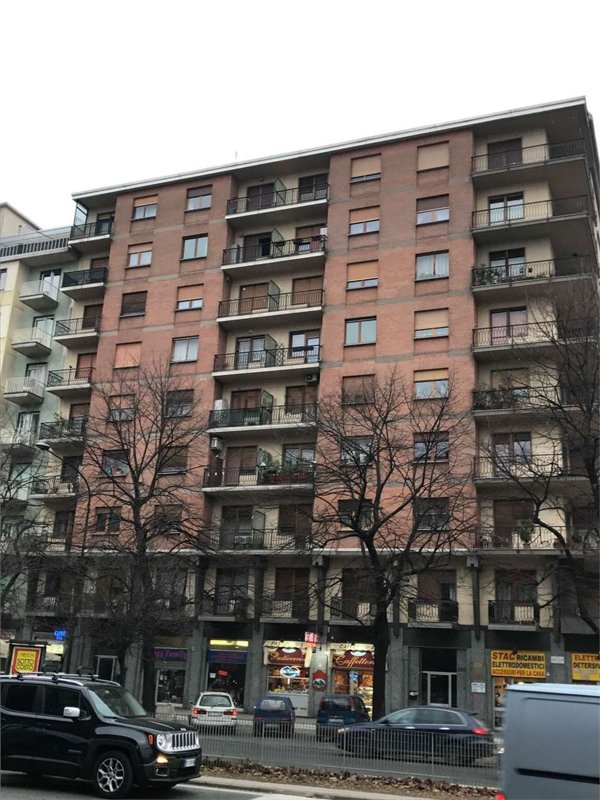 appartamento in vendita a Torino in zona Mirafiori Nord