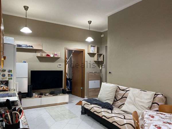 appartamento in vendita a Torino in zona Borgata Vittoria