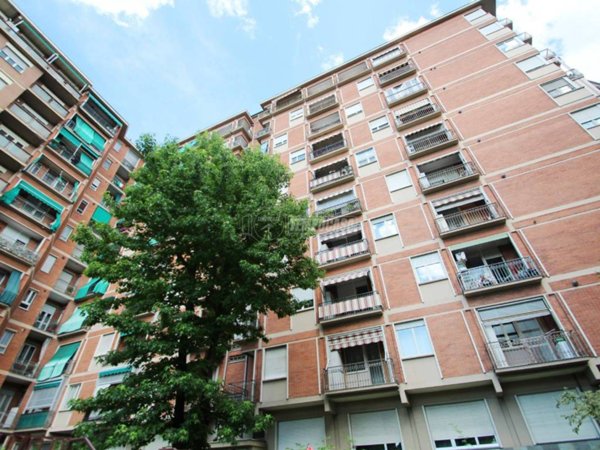 appartamento in vendita a Torino in zona Barriera di Milano