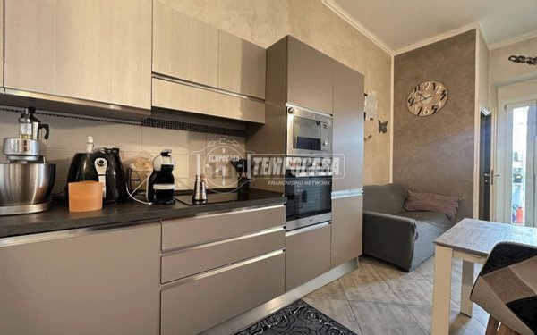 appartamento in vendita a Torino in zona Cenisia