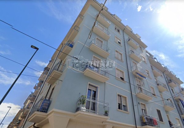 appartamento in vendita a Torino in zona Borgata Vittoria