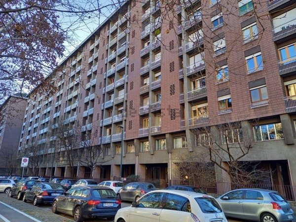 appartamento in vendita a Torino in zona Cenisia