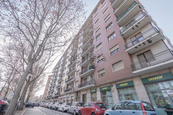 appartamento in vendita a Torino in zona Santa Rita