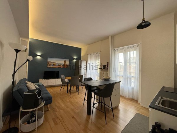 appartamento in vendita a Torino in zona Cenisia