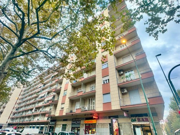 appartamento in vendita a Torino in zona Mirafiori Sud