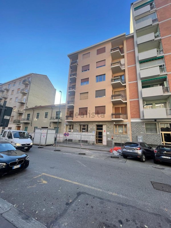 appartamento in vendita a Torino in zona Santa Rita