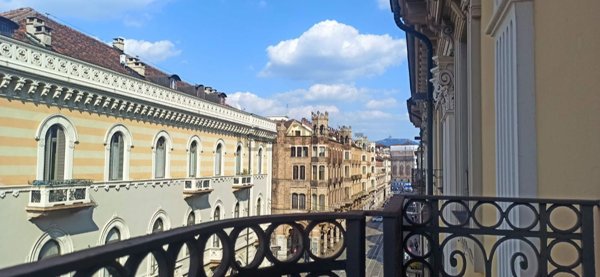 appartamento in vendita a Torino in zona Centro Storico