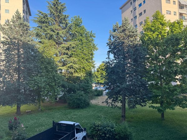 appartamento in vendita a Torino in zona Falchera