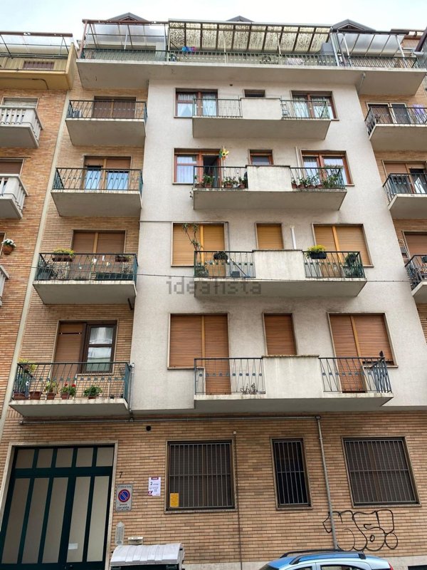 appartamento in vendita a Torino in zona Santa Rita