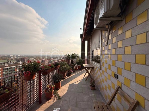 appartamento in vendita a Torino in zona Mirafiori Sud