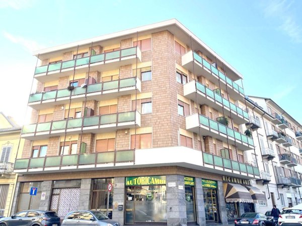 appartamento in vendita a Torino in zona Cenisia