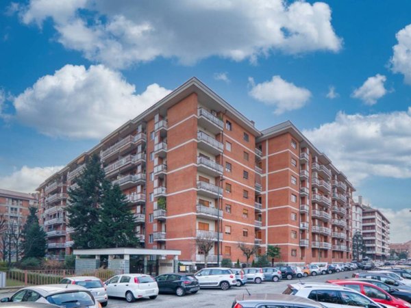 appartamento in vendita a Torino in zona Santa Rita