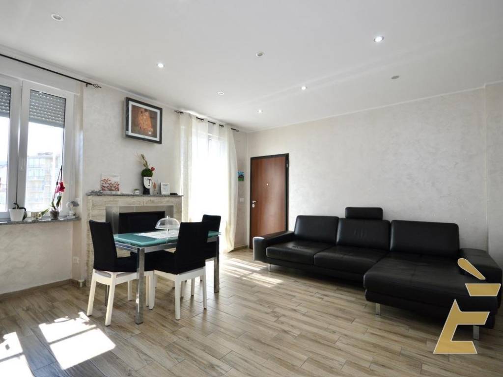 appartamento in vendita a Torino in zona Barca