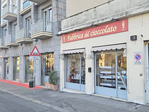 ufficio in vendita a Torino in zona Santa Rita